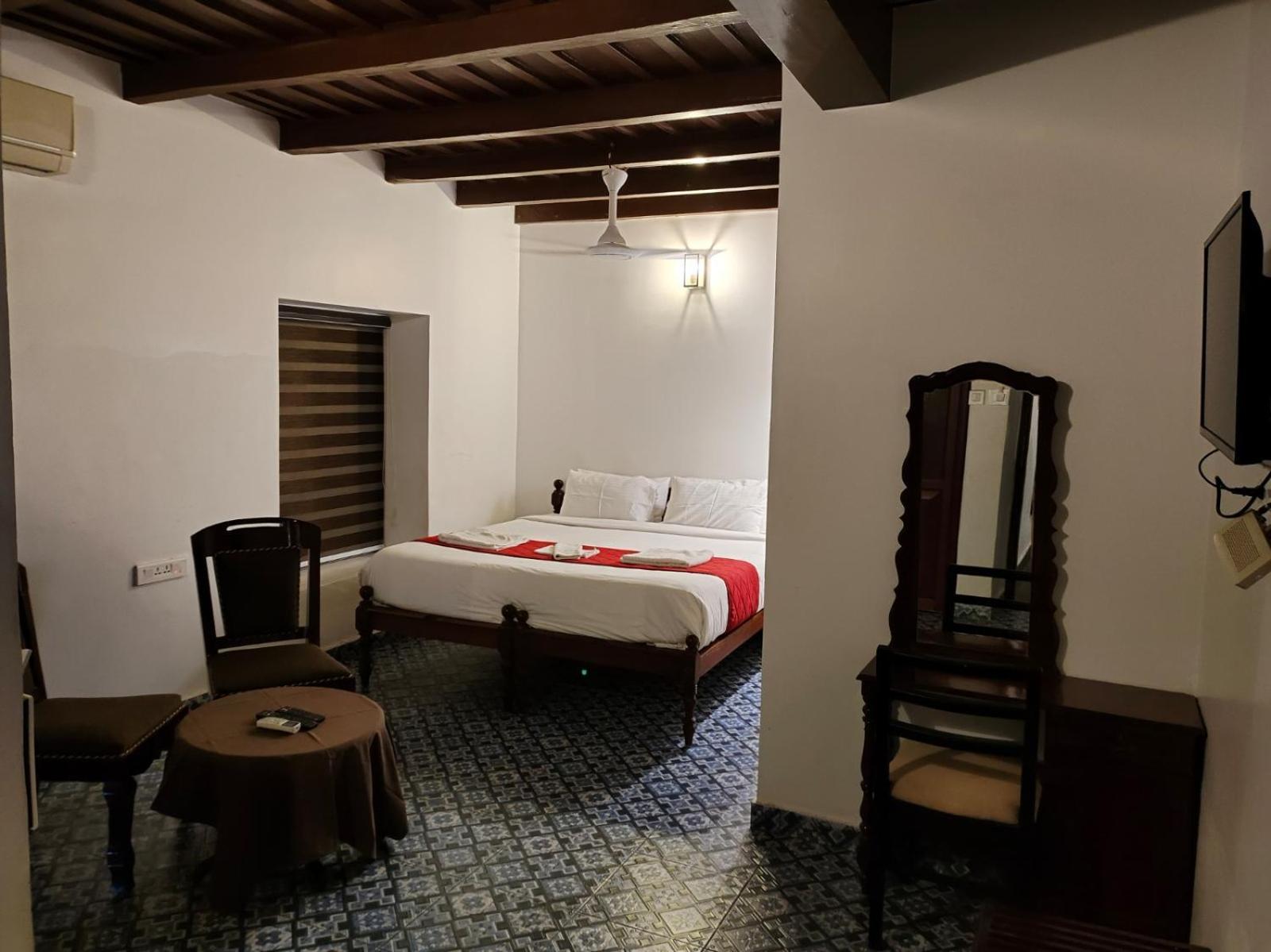 Napier Heritage By Velvet Hotels Kochi Exterior foto